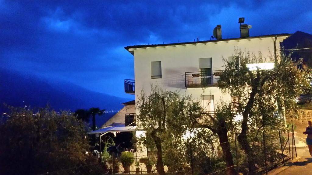 Hotel Augusta Garni Limone sul Garda Buitenkant foto