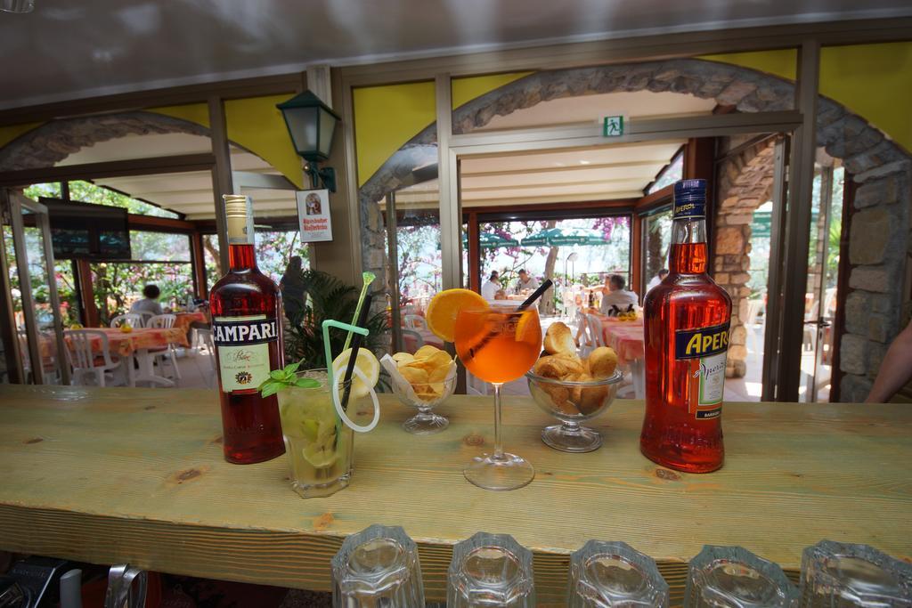 Hotel Augusta Garni Limone sul Garda Buitenkant foto
