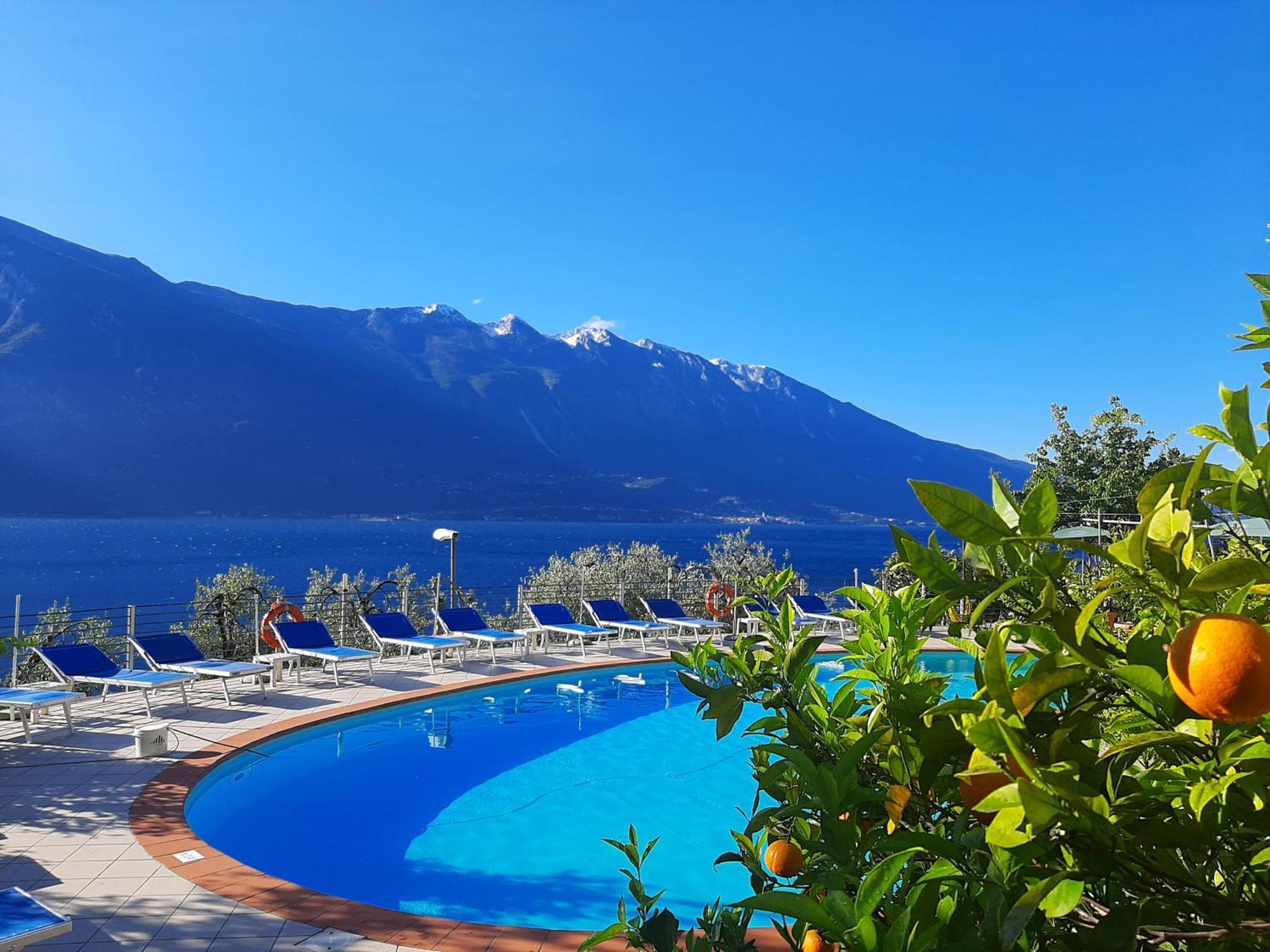 Hotel Augusta Garni Limone sul Garda Buitenkant foto